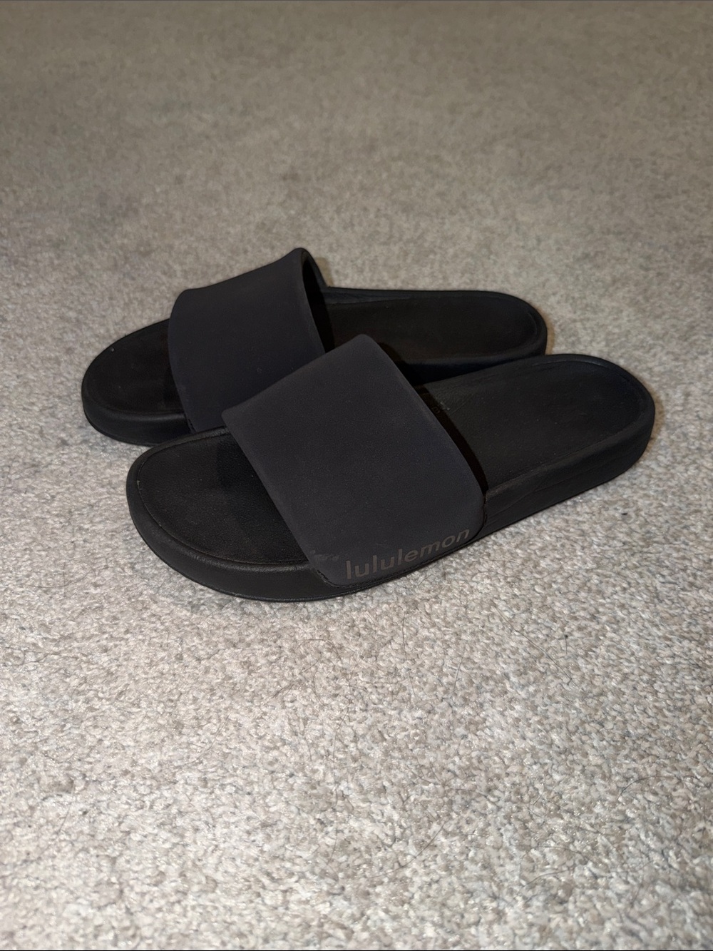 Lululemon Restfeel Slides